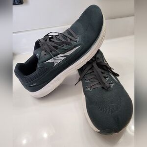 ALTRA ESCALANTE, 10.5, Black